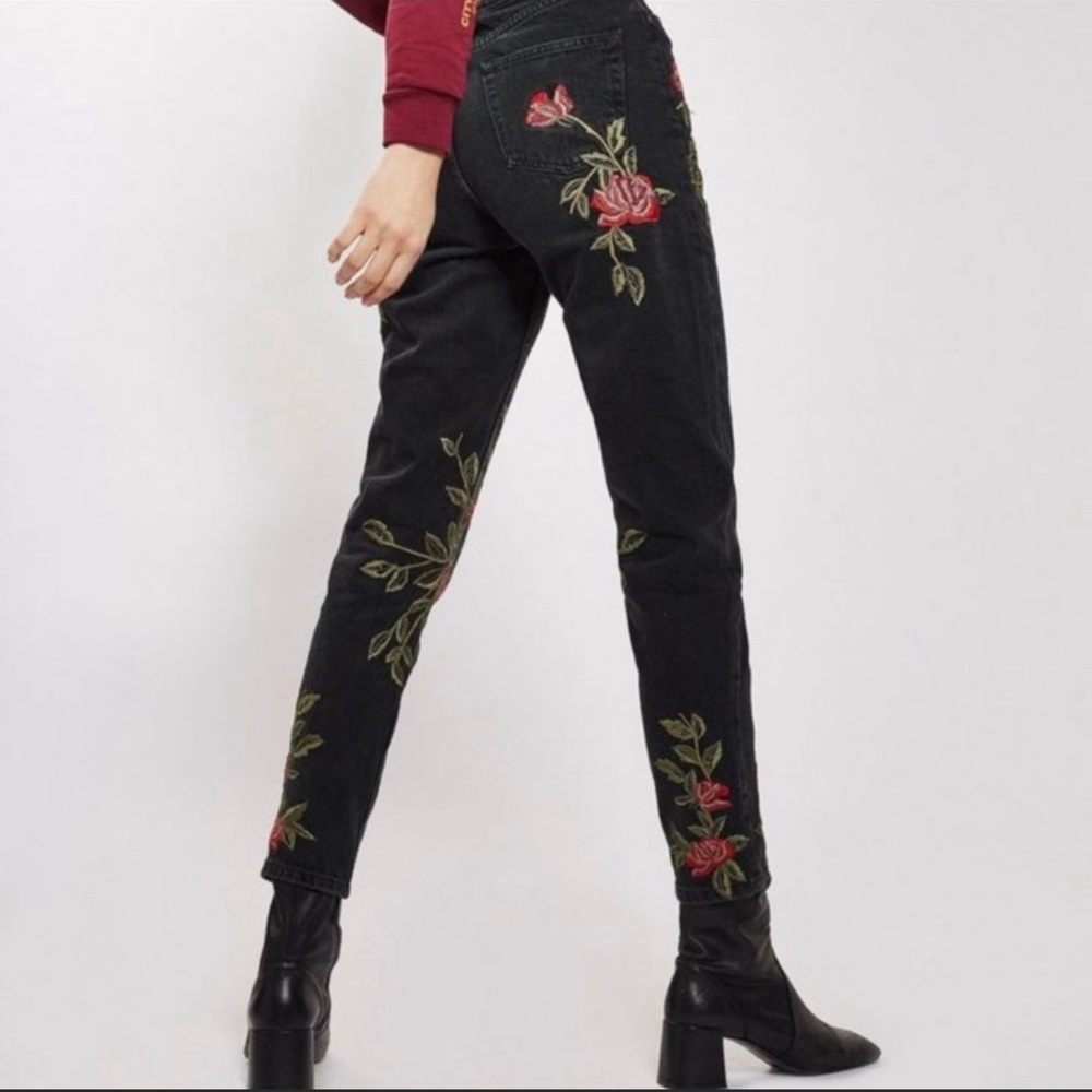 Topshop Moto Mom Floral Embroidered Jeans Size 28